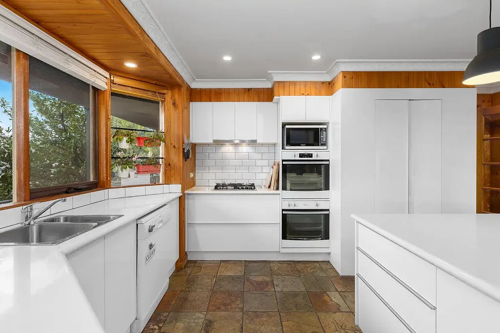 Cooma 4कमरा Spacious Family Home in a Prime Cooma Location