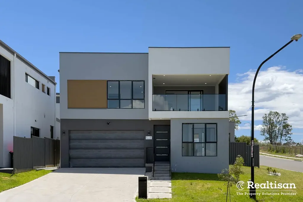 Box Hill 4ห้องนอน Brand New Luxury House 
Great Location
Capital Growth potential