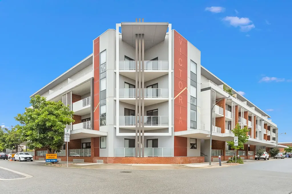 Luxury Living in the Heart of Midland