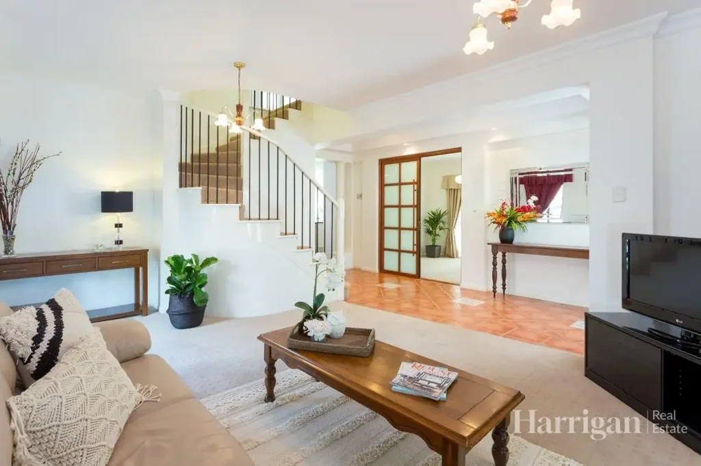 Spacious Family Home in the Heart of Carindale