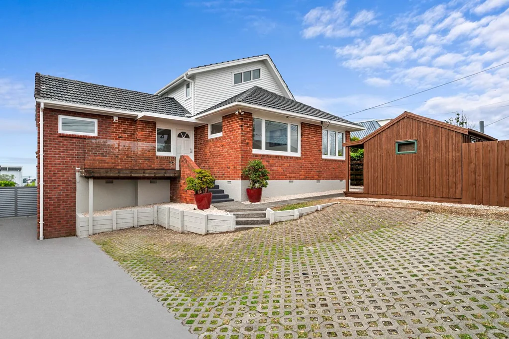 Milford 3ਬੈੱਡਰੂਮ Newly Renovated  180° Seaviews Road Frontage Land