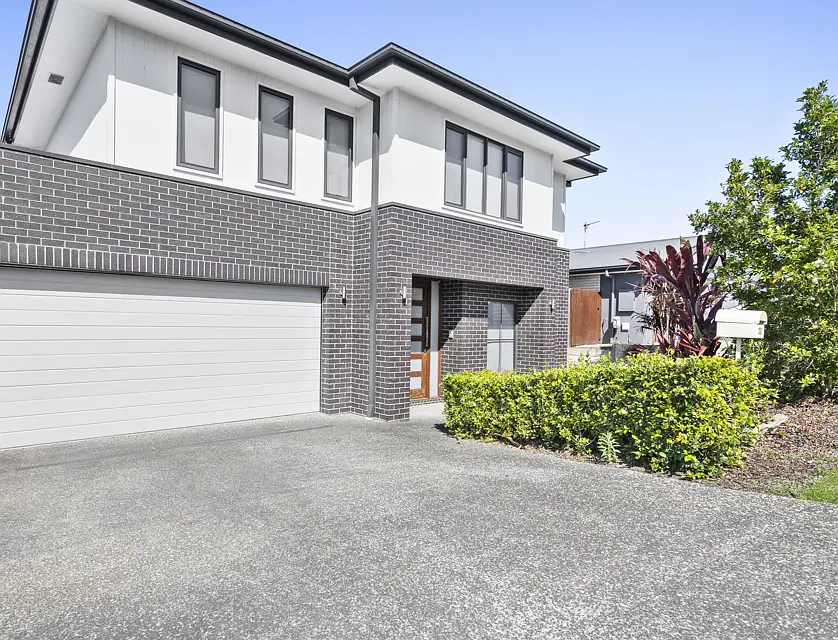30 Allington Circuit, Maudsland, Gold Coast, 4 Bedrooms, 2 Bathrooms, House