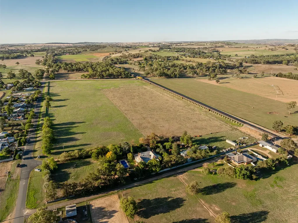 51 East Street, North Wagga Wagga, NSW 2650