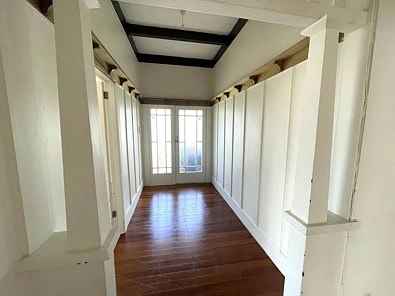Large Mt Wellington Bungalow