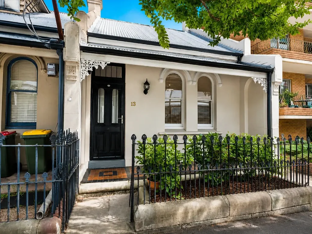 Spacious inner-city living with private courtyard