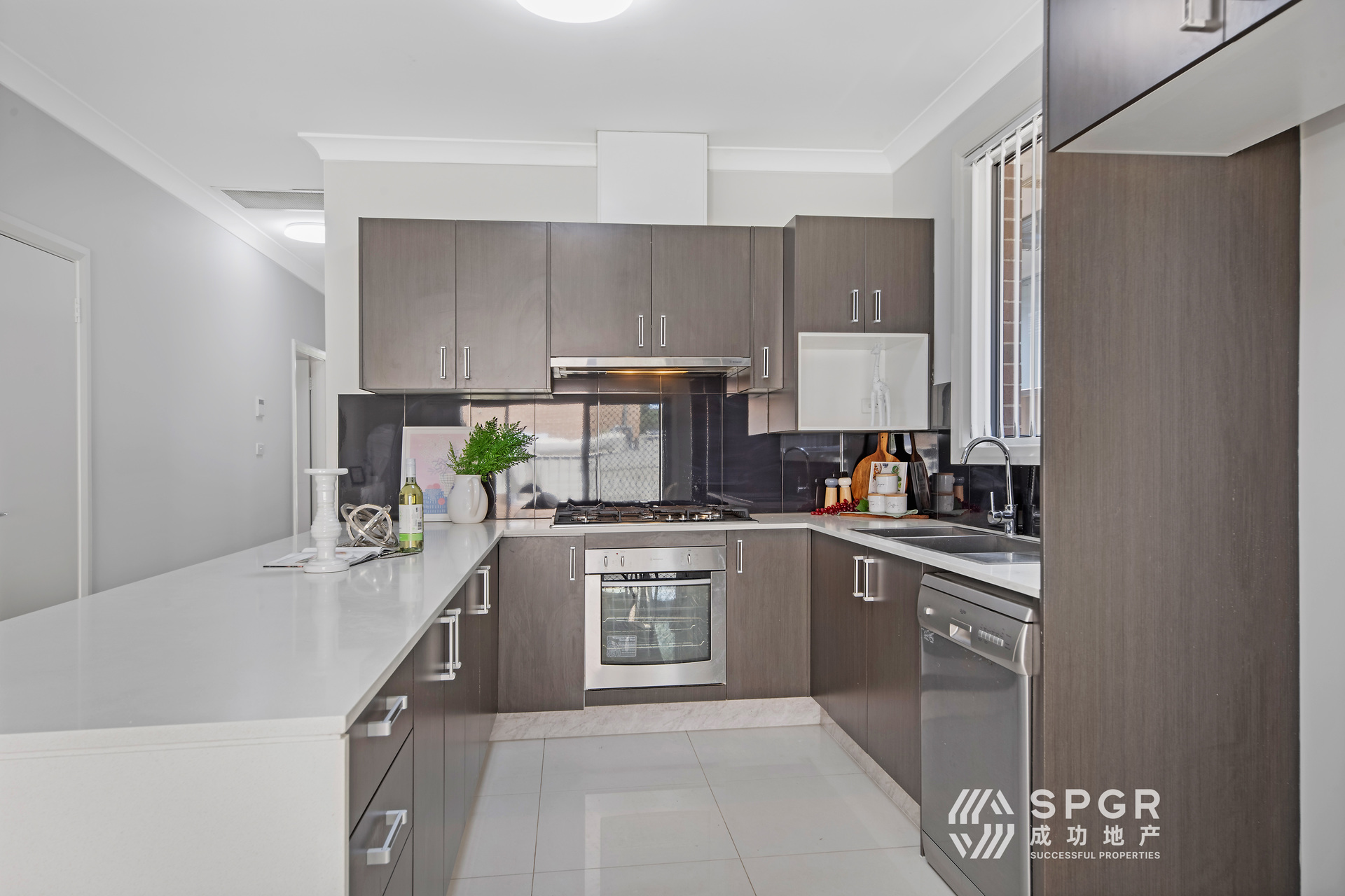 8 BISEN ST, KELLYVILLE RIDGE NSW 2155, 0 phòng ngủ, 0 phòng tắm, House