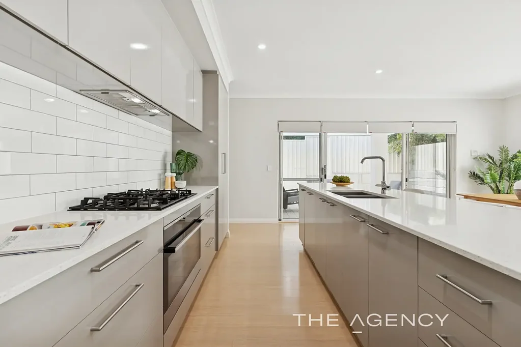 Kardinya 4 Slaapkamer A Downsizer’s Dream with Designer Detail