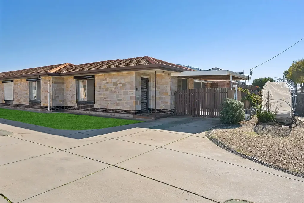 Semaphore Park 2房  Sleek, Stylish, and Positioned to Impress