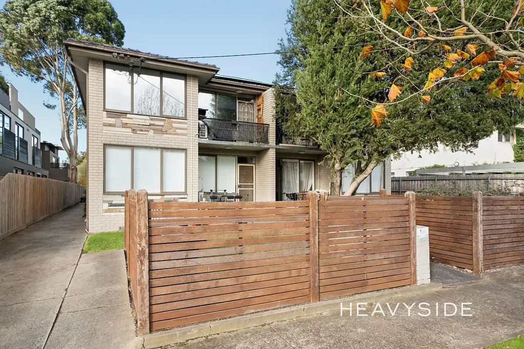 Glen Iris 2침실 Modern Style, Everyday Ease and a Prime Location