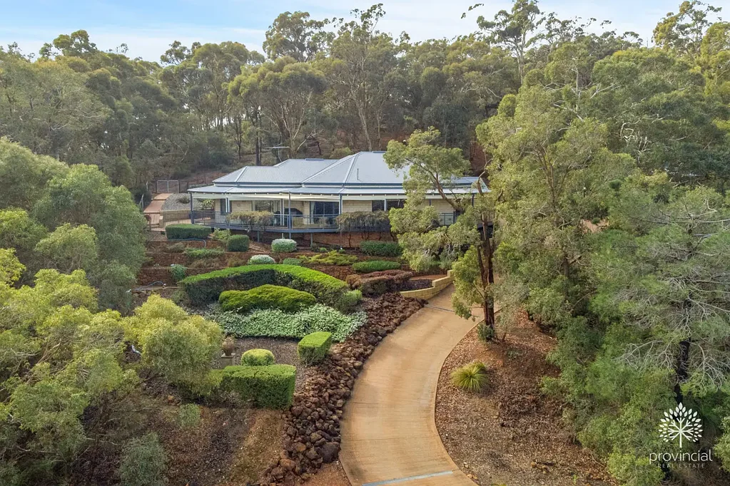 Gooseberry Hill 3 Slaapkamer ONE-ACRE EXCLUSIVE EXECUTIVE RETREAT - Valley and City Vistas