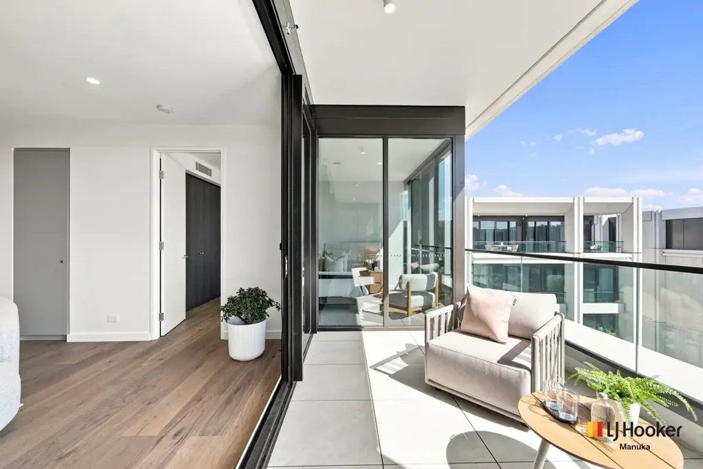Parkes 3 Slaapkamer A Penthouse of Exceptional Style and Substance in the Centre of Canberra and a L