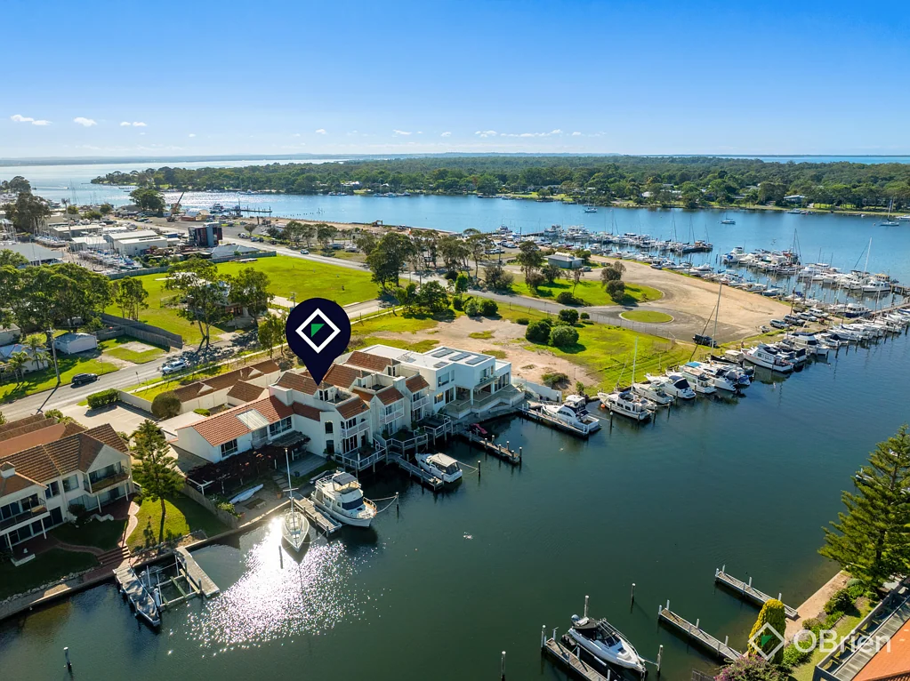 Paynesville 3 Bedroom Anchored in Elegance with Paynesville Perfection