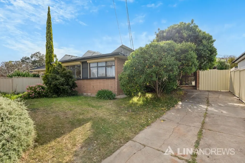 34 Somerset Road, Para Hills, SA 5096