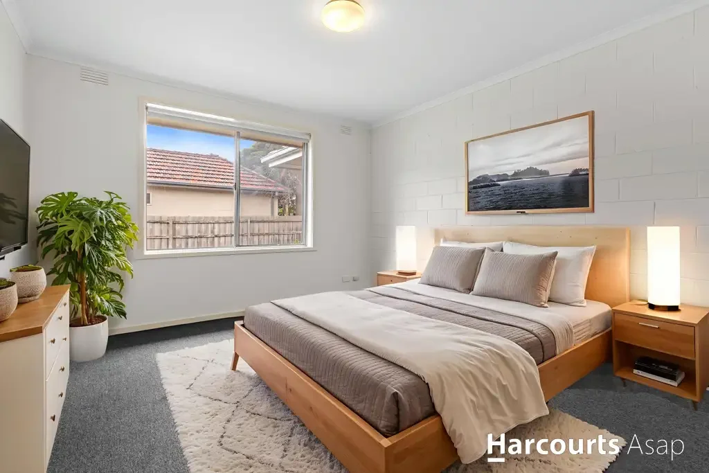 Stylish Two-Bedroom Unit in the Heart of Dandenong