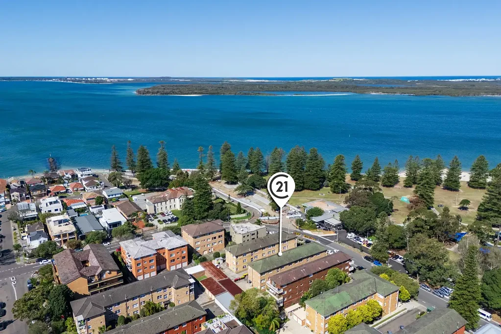 Dolls Point 3Zimmer RENOVATION DELIGHT IN A PRIME DOLLS POINT SETTING