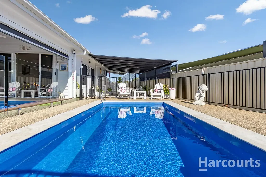 Burrum Heads 3chambre Resort-Style Living with Space, Light & Luxury!