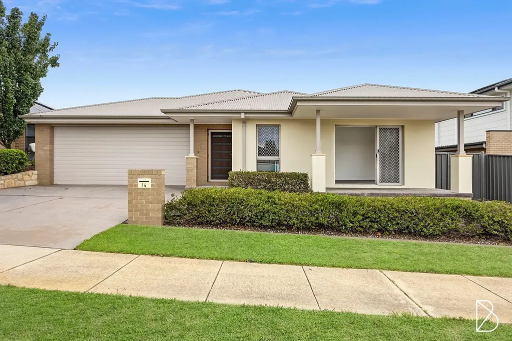 14 Carl Street, Googong, NSW 2620