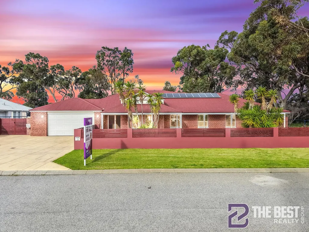 Secret Harbour 4房  Grand Coastal Estate on a Rare 2,000sqm Block with Sparkling Pool & Supreme Entertaining!