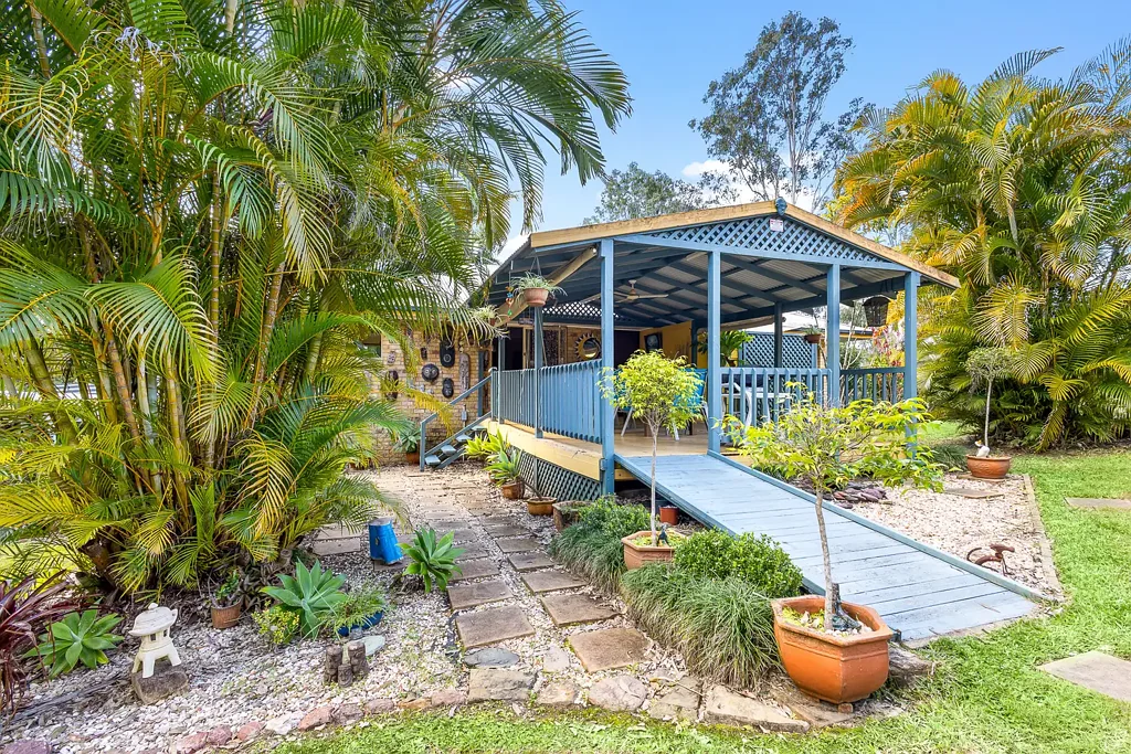203 Traveston Road, Traveston, QLD 4570