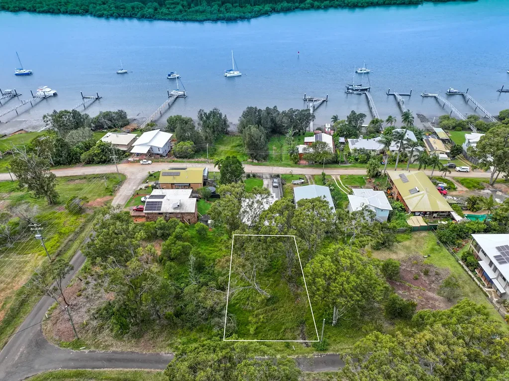 Russell Island $65k WITH PANORAMIC WATER VIEWS - FANTASTIC BUY - CALL NOW TO DISCUSS!