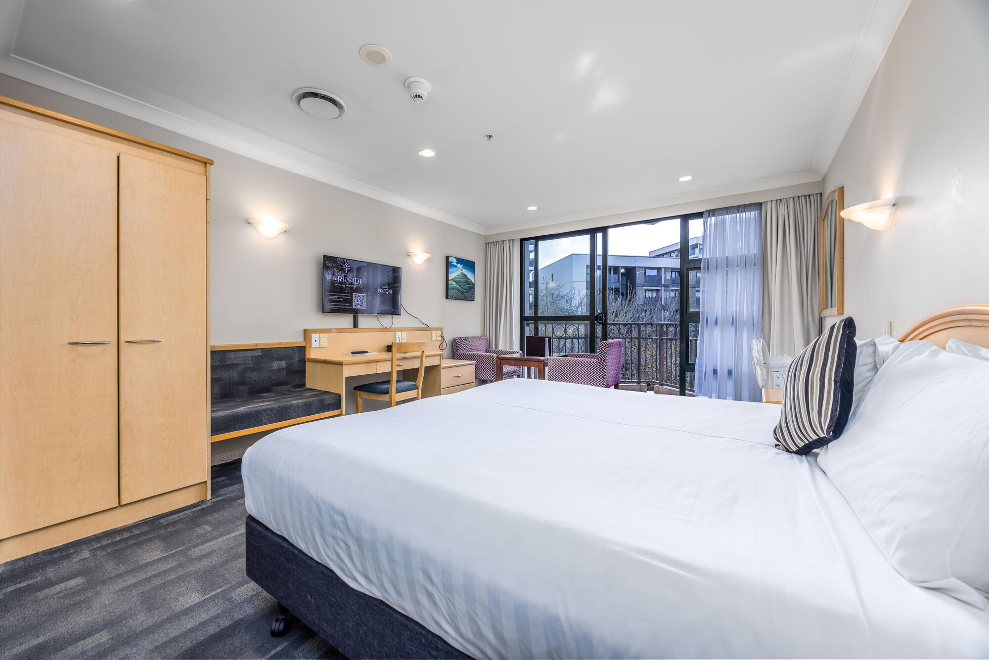 4J/100 Greys Avenue, Auckland Central, photo 5