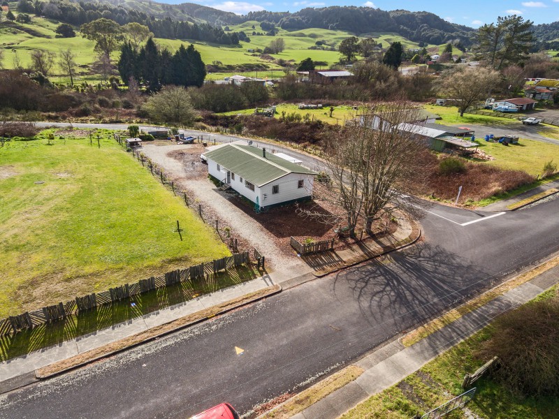 13 School Road, Benneydale, Waitomo, 2 રૂમ, 1 બાથરૂમ