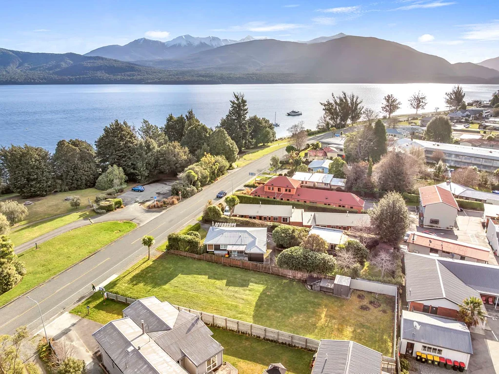 Te Anau Don’t Miss This Rare Chance