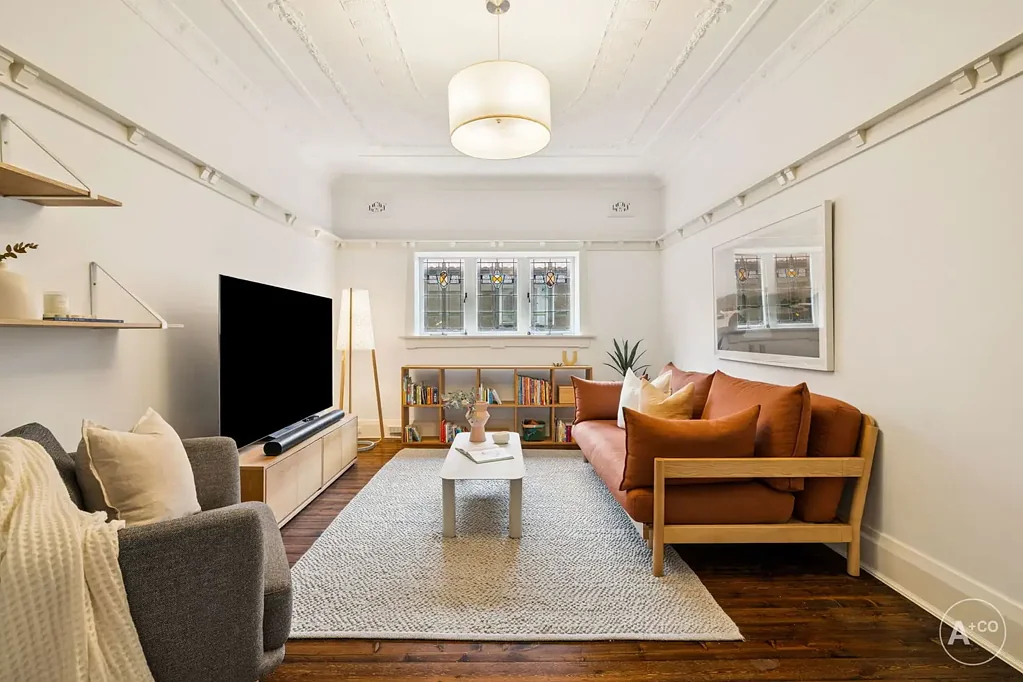 Randwick 2ห้องนอน Art Deco Semi Style Apartment in Boutique Building