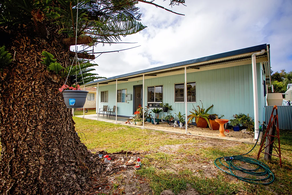 12 Flinders Street, Hopetoun, WA 6348