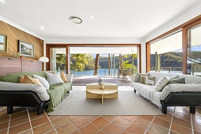 16 Cowan Drive, Cottage Point, NSW 2084, 5 Bedrooms, 4 Bathrooms, House