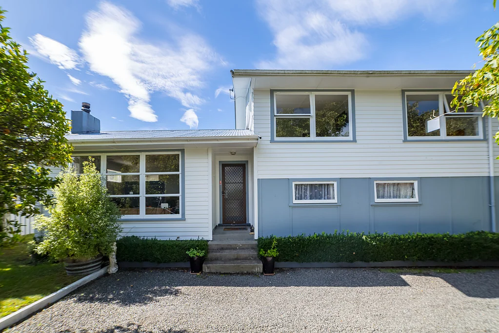 Featherston 5Zimmer Disregard all previous pricing