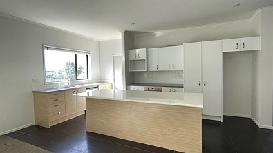 Modern Family Living in Beautiful Orewa