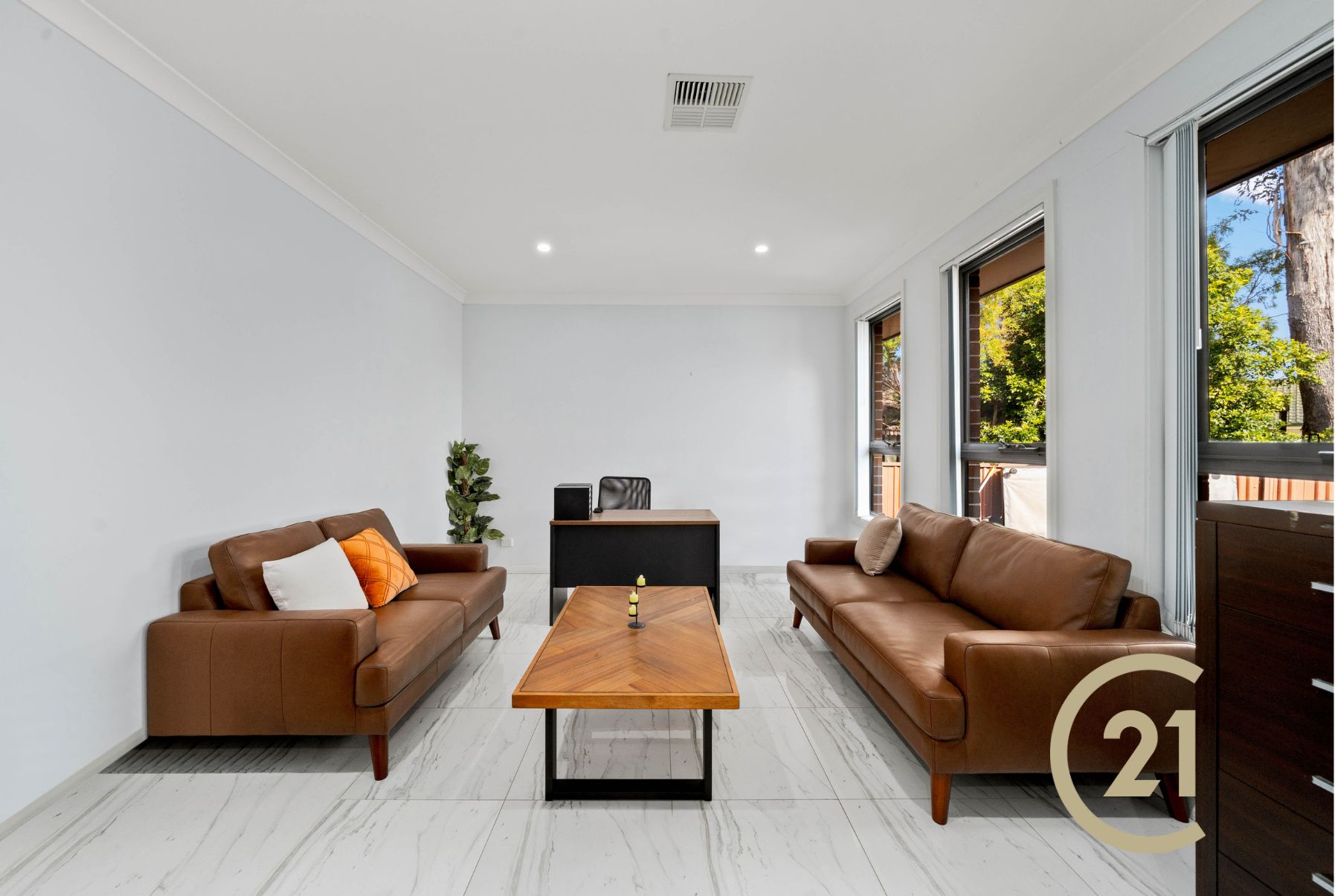 5 DE WITT PL, FAIRFIELD WEST NSW 2165, 0 ਕਮਰੇ, 0 ਬਾਥਰੂਮ, House