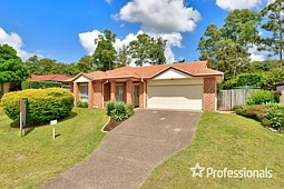 8 Kirralee Crescent, Upper Kedron