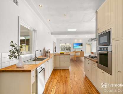 11 Cathedral Rocks Avenue, Kiama Downs, NSW 2533, 4 Bedrooms, 2 Bathrooms, House