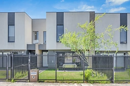 43 Regatta Drive, Craigieburn