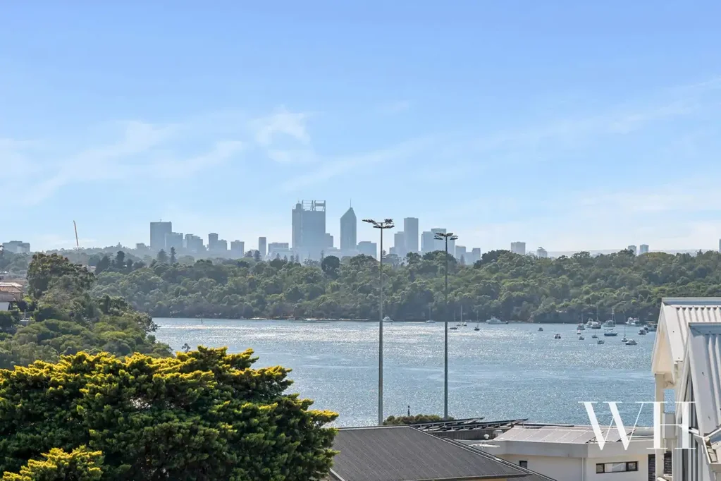 East Fremantle 5Moenga Elevated Family Living and Effortless Entertaining with Views