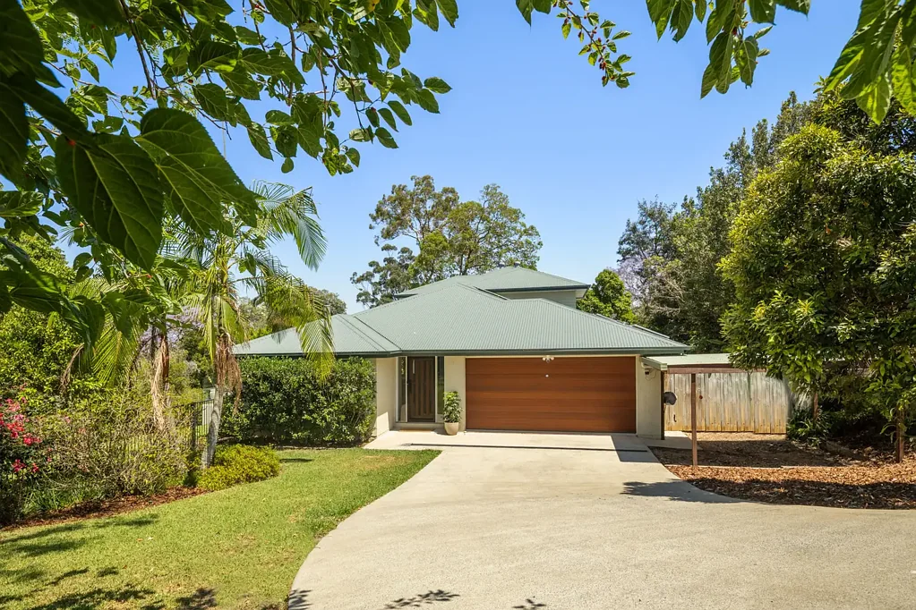 8 Cedar Wood Close, Moggill, QLD 4070