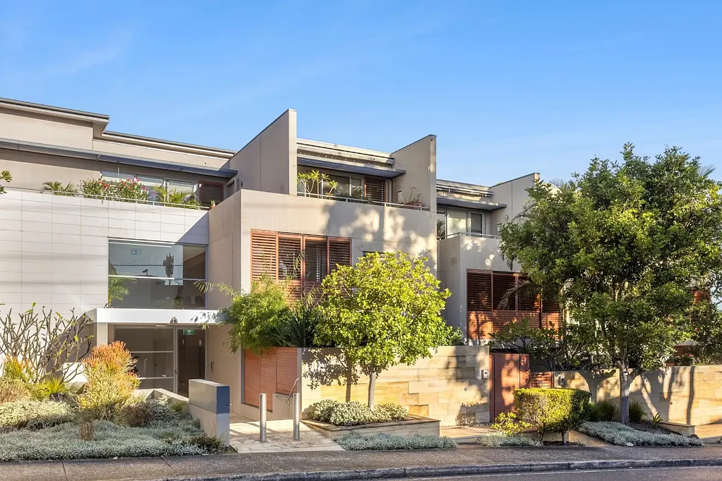 Mona Vale 2कमरा Spacious Apartment Living in the Heart of Mona Vale