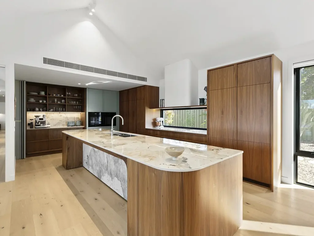 Wodonga 4Moenga A Landmark Residence of Unrivalled Luxury