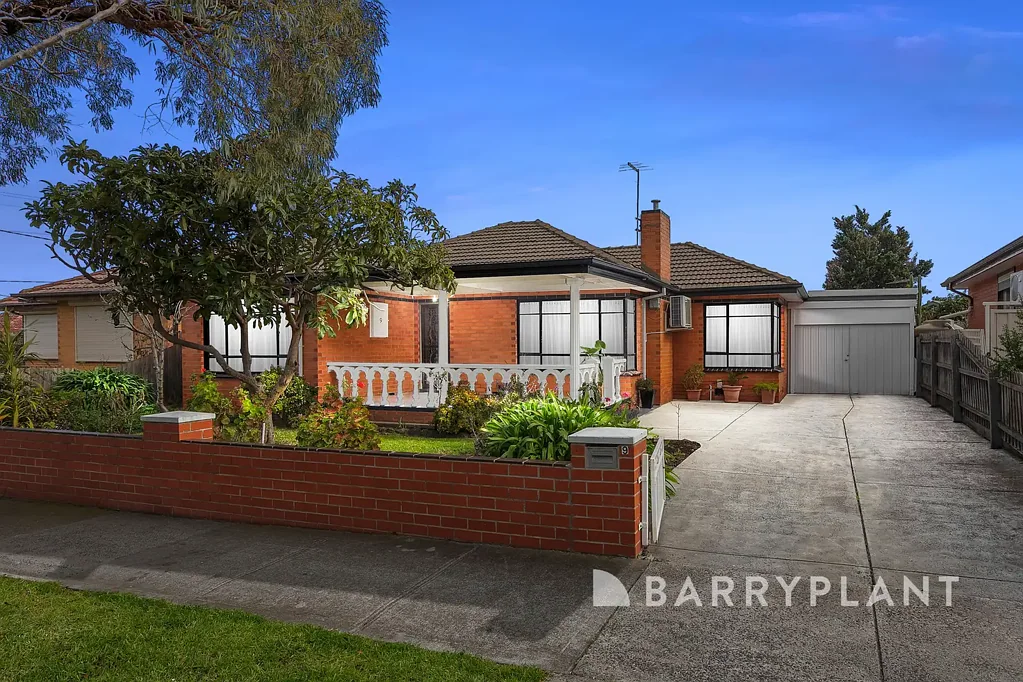 St Albans 3房 黄金地段的经典砖房 Timeless Brick Home in a Convenient Family Location