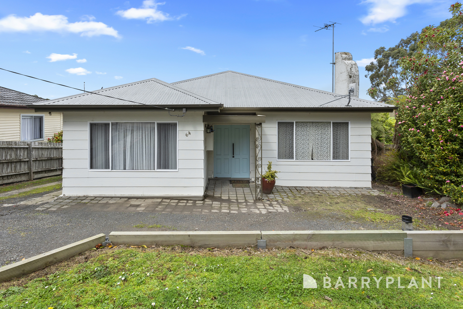 64 BRIDGE ST, KORUMBURRA VIC 3950, 0 Bedrooms, 0 Bathrooms, House