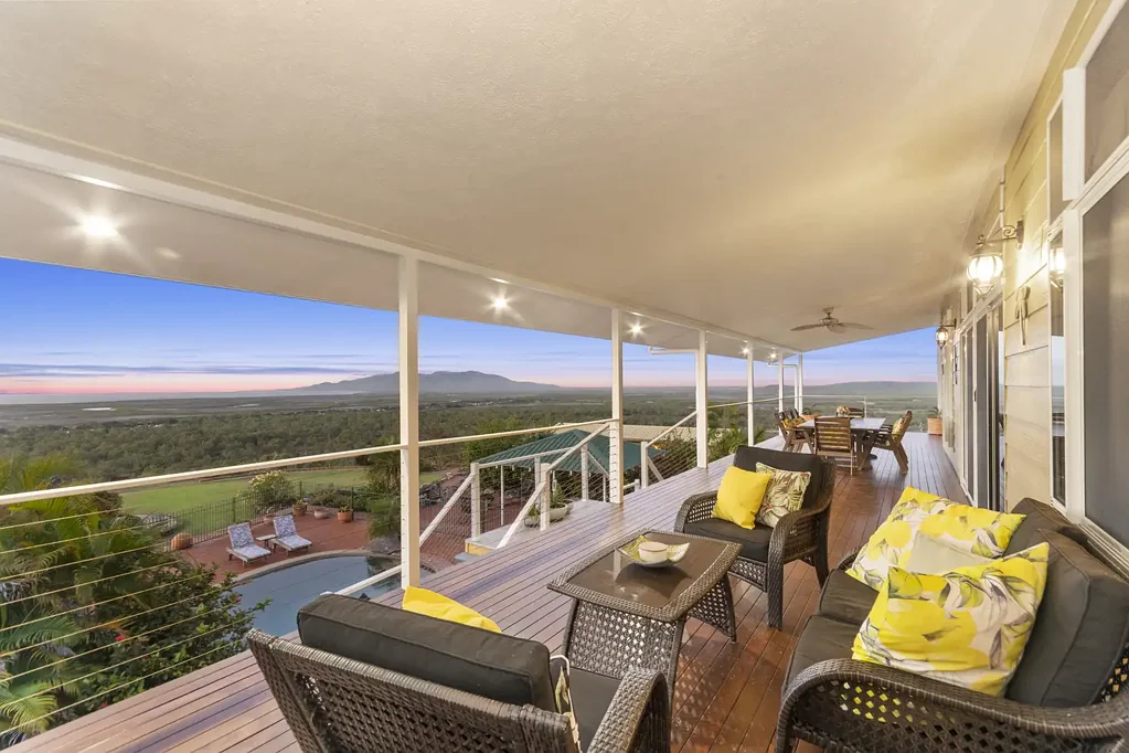 Nome 4غرفة نوم King Of The Hill! A Breathtaking Acreage Escape Above The Rest
