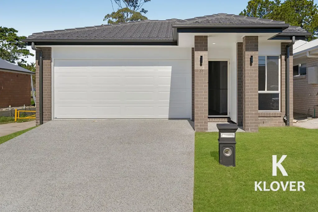 Brand New 4-Bedroom Family Home with a Huge Dedicated Study & Modern Living
