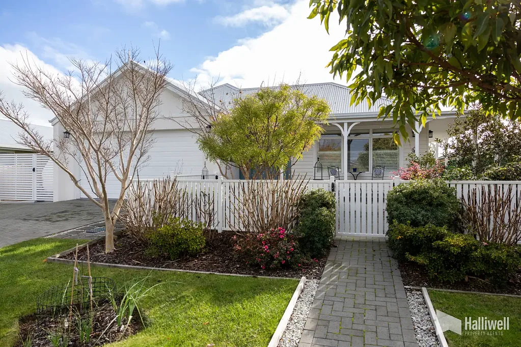 Shearwater 3ห้องนอน A Timeless Hamptons Sanctuary... Where Luxury Meets Lifestyle
