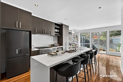 5/6 Park Road, Surrey Hills, VIC 3127, 2房, 2浴, Townhouse