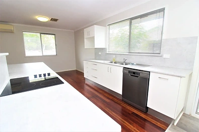 39 Sunset Drive, Mount Isa, QLD 4825, 3 Bedrooms, 1 Bathrooms, House