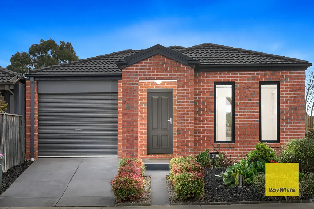 Mernda 3Kwarto PICTURE PERFECT & PRICED TO PLEASE - WALK TO MERNDA VILLAGE SHOPS