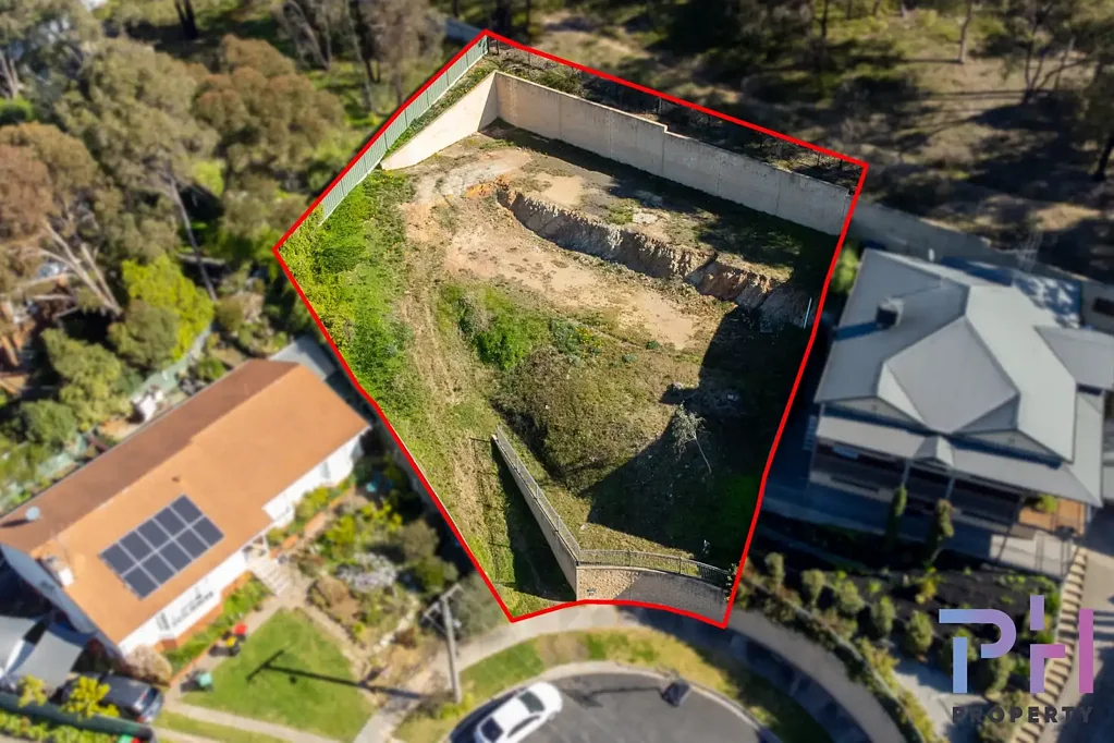 Kangaroo Flat 951SQM ALLOTMENT IN QUIET COURT!!