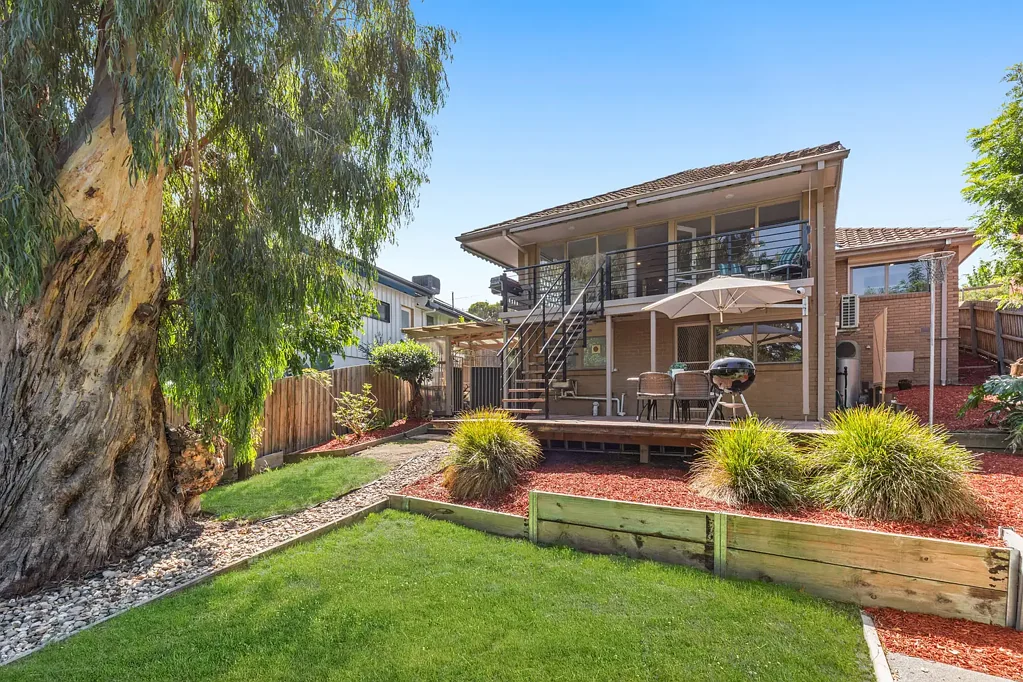 70 Oakpark Drive, Chadstone, VIC 3148